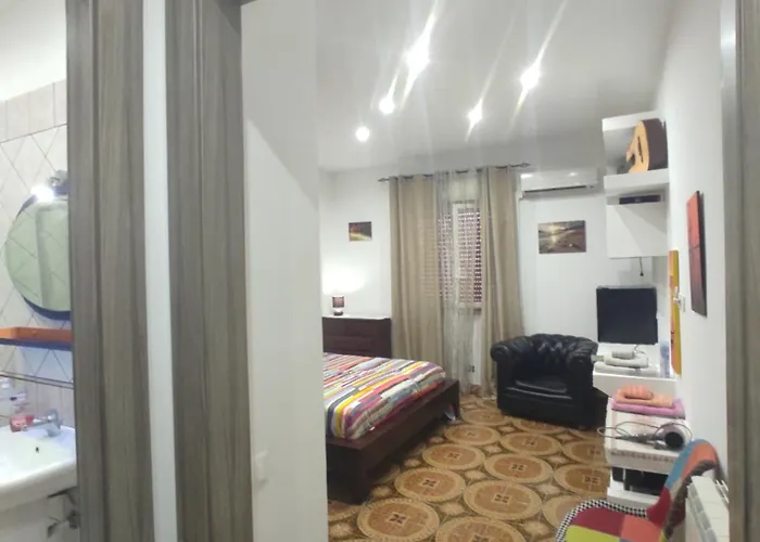 Oda ve Kahvaltı A Palermo