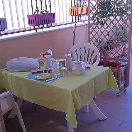 Bed & Breakfast A Palermo 3*